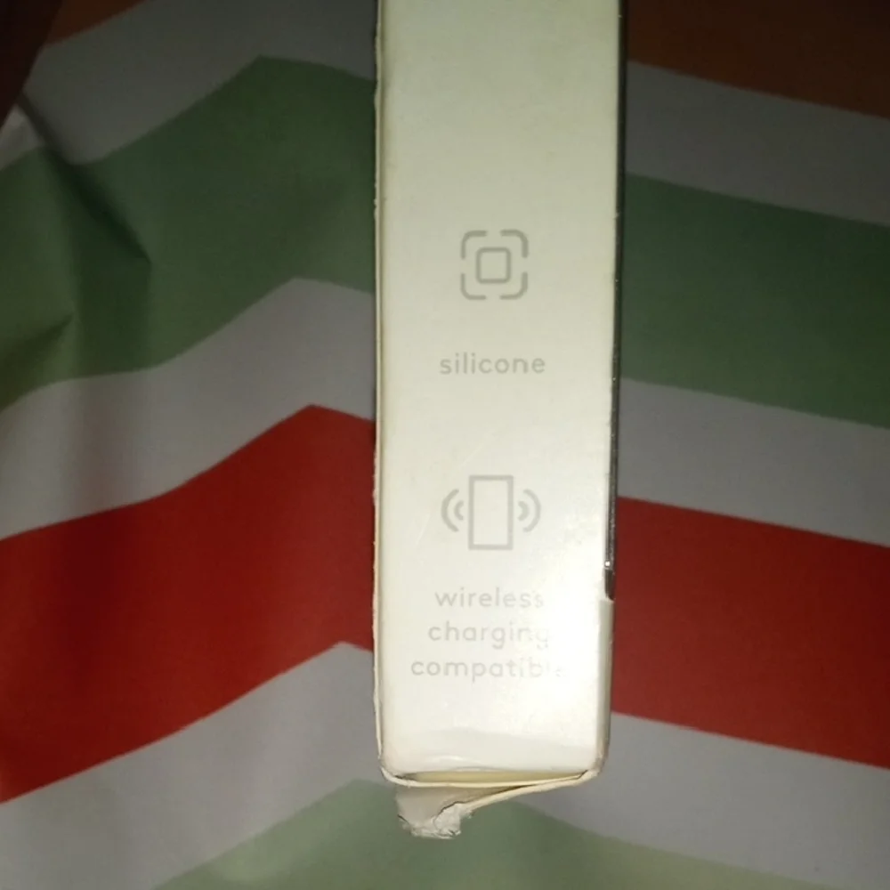 Pink Phone Case IPhone 13 - Picture 4 of 5